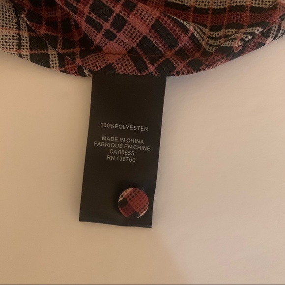 RW & CO Crew Neck Popover Blouse - NWT - Picture 6 of 8